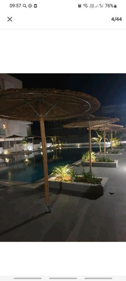 Cosmos Residence Paralimni Buitenkant foto