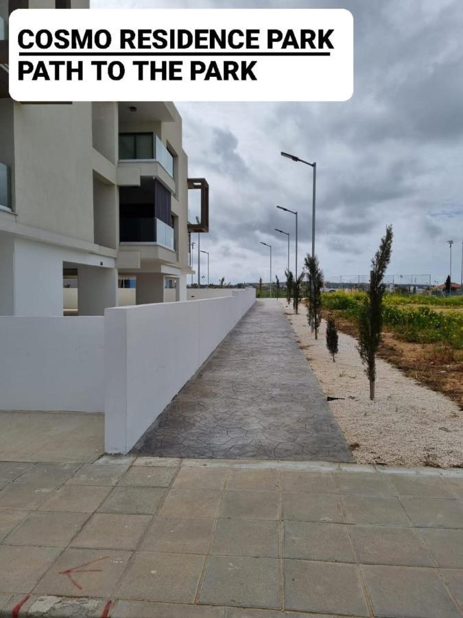 Cosmos Residence Paralimni Buitenkant foto