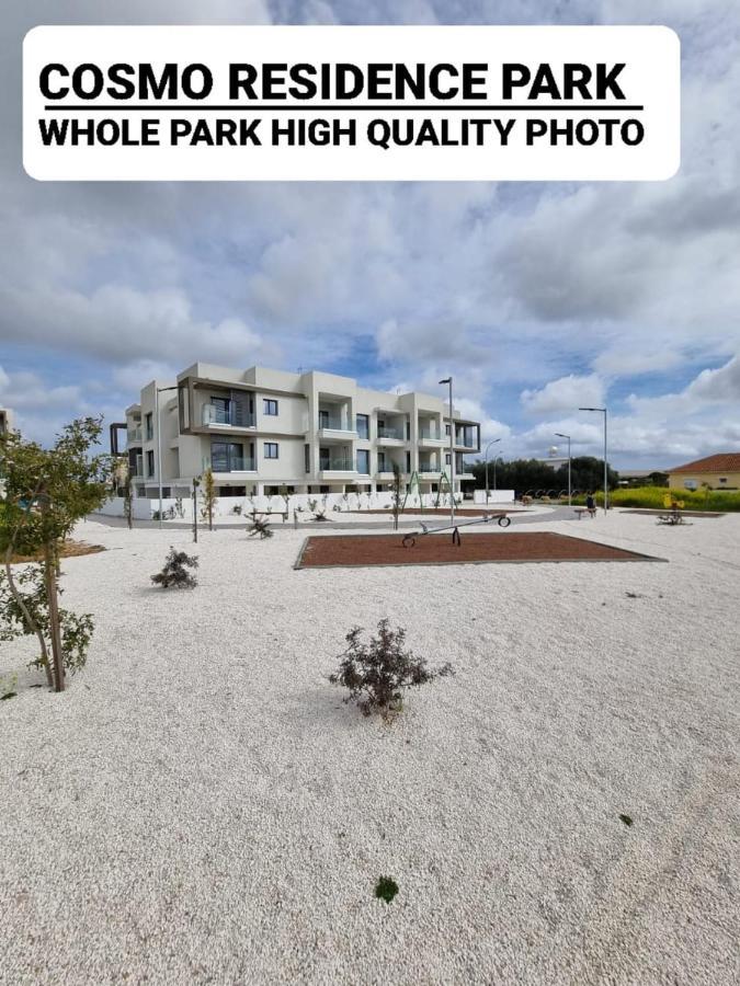 Cosmos Residence Paralimni Buitenkant foto