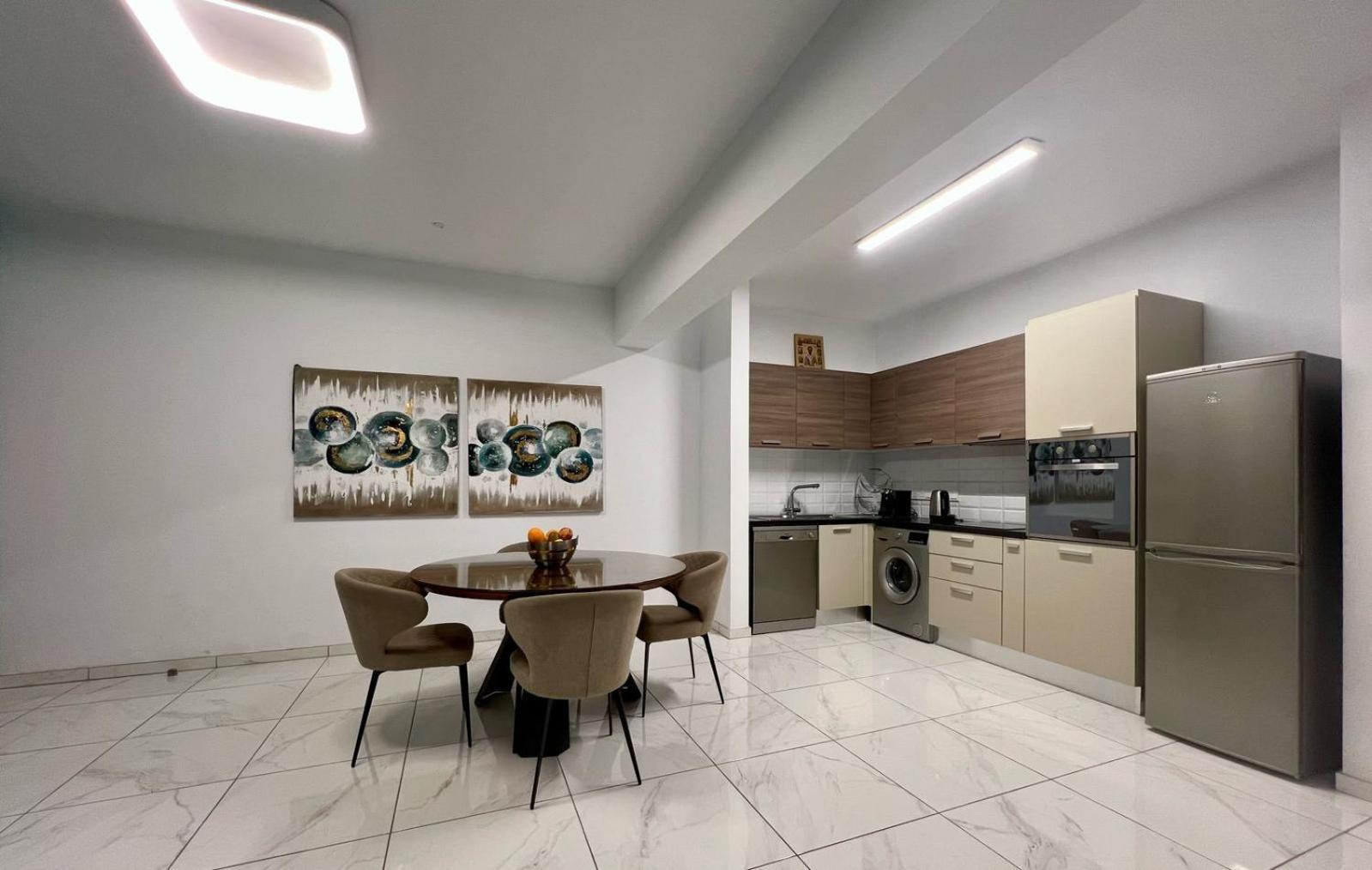 Cosmos Residence Paralimni Buitenkant foto