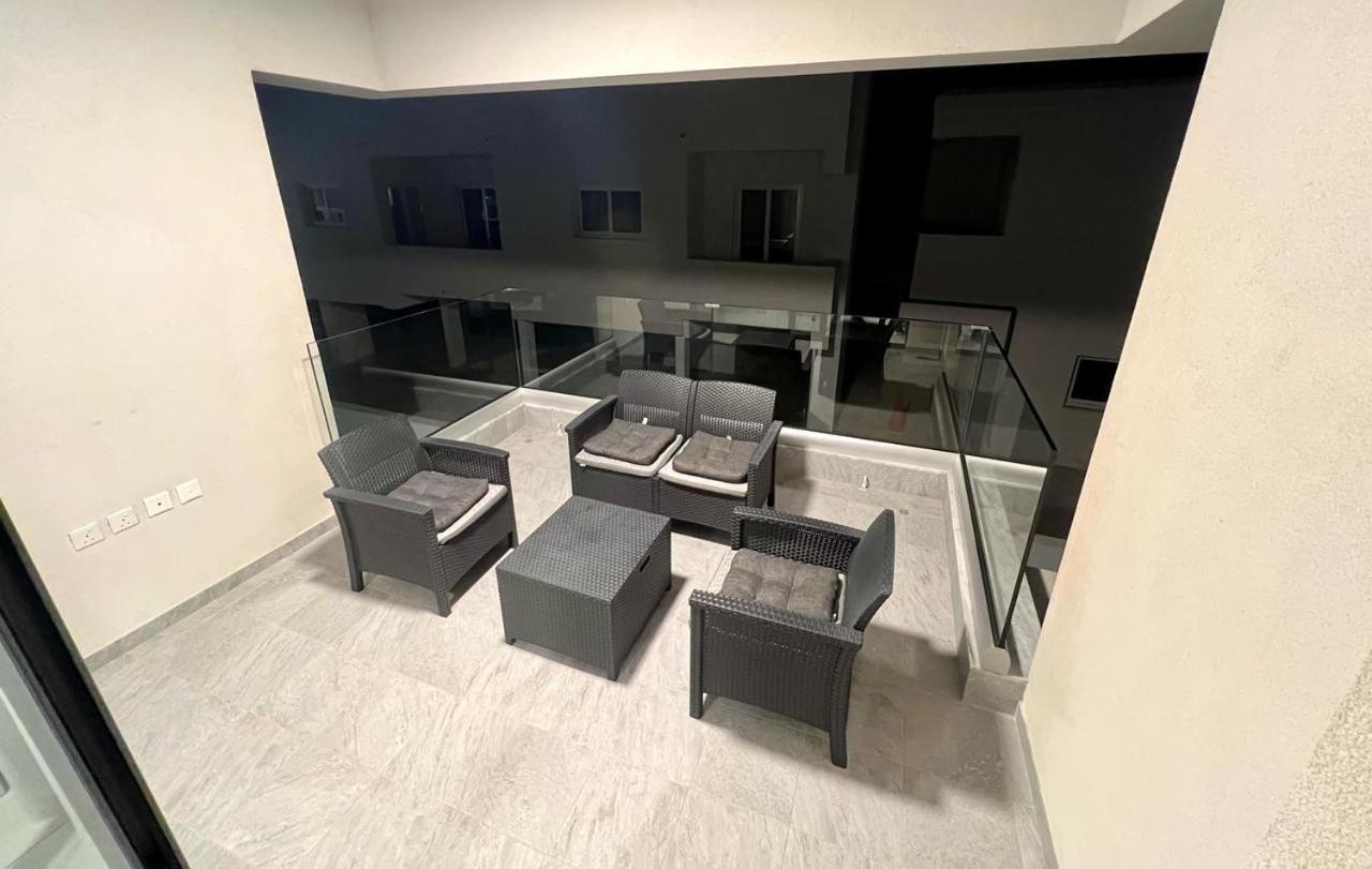 Cosmos Residence Paralimni Buitenkant foto